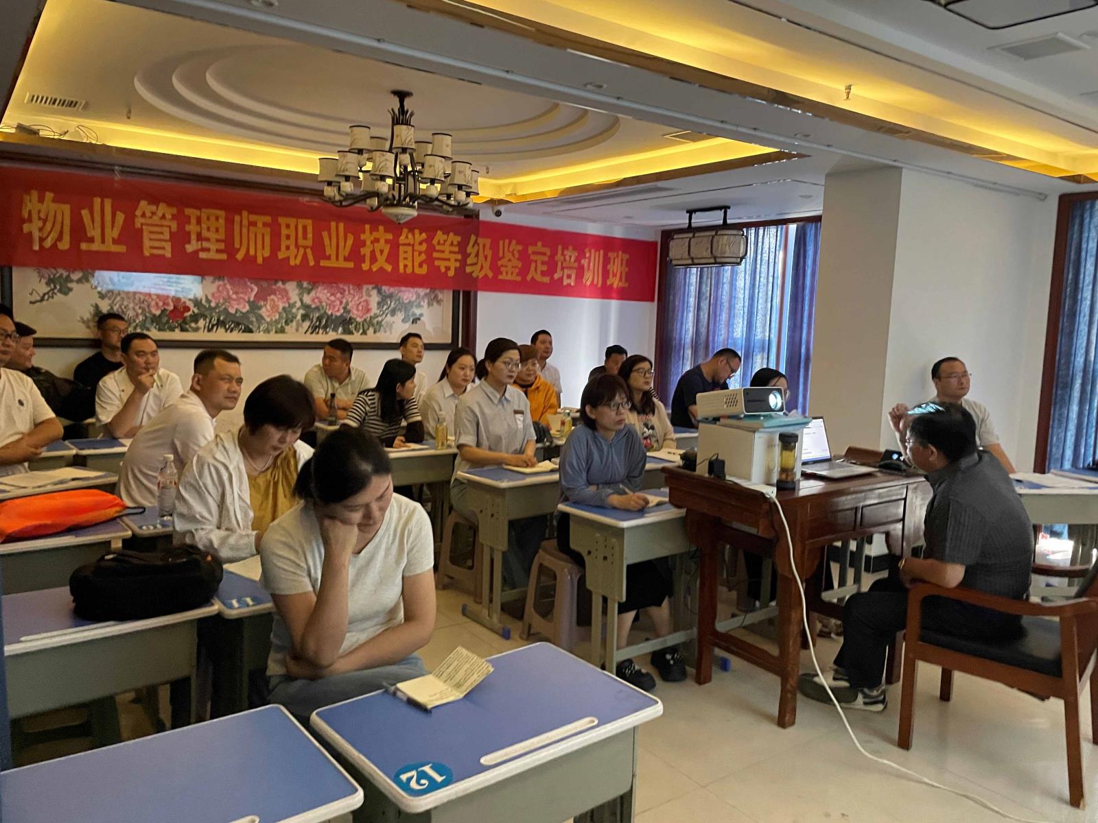 微信图片_20250605163312.jpg